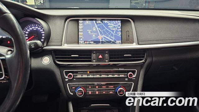 Kia K5 2019 — photo 20
