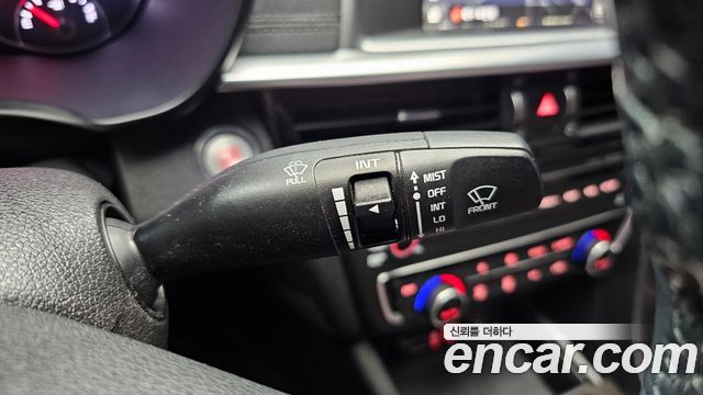 Kia K5 2019 — photo 25