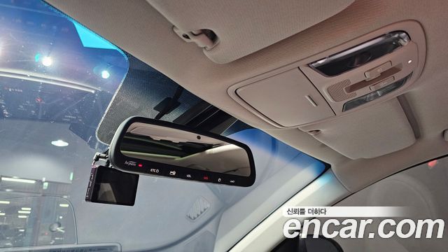 Kia K5 2019 — photo 26