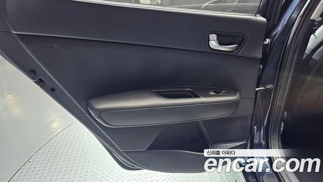 Kia K5 2019 — photo 15