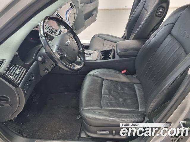 Hyundai Genesis 2012 — photo 8