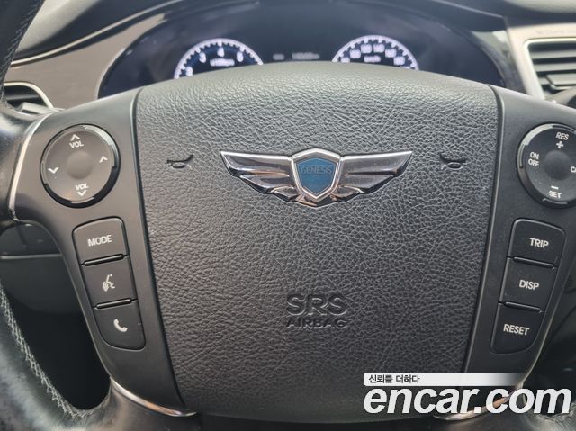 Hyundai Genesis 2012 — photo 12