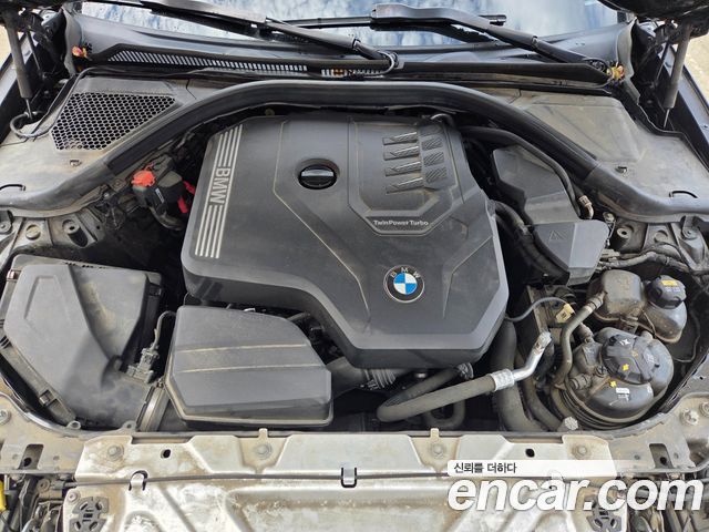 BMW 3-Series 2021 — photo 9