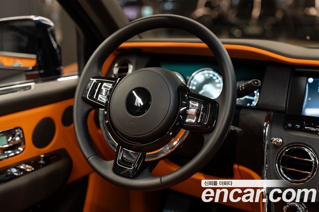 Rolls-Royce Cullinan 2022 — photo 9