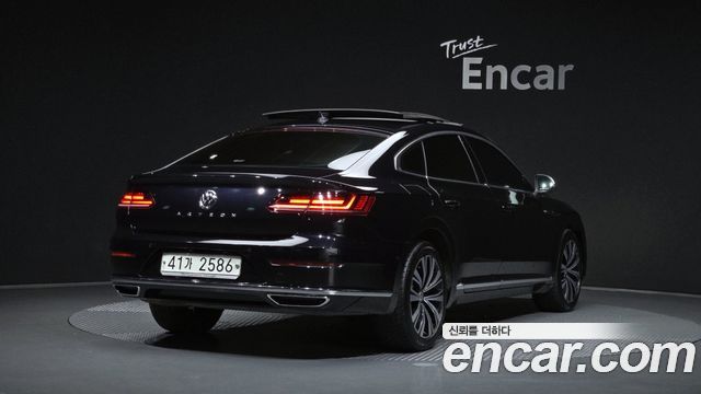 Volkswagen Arteon 2019 — photo 2