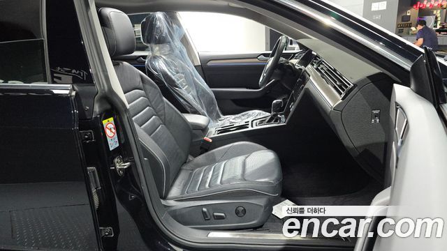 Volkswagen Arteon 2019 — photo 18