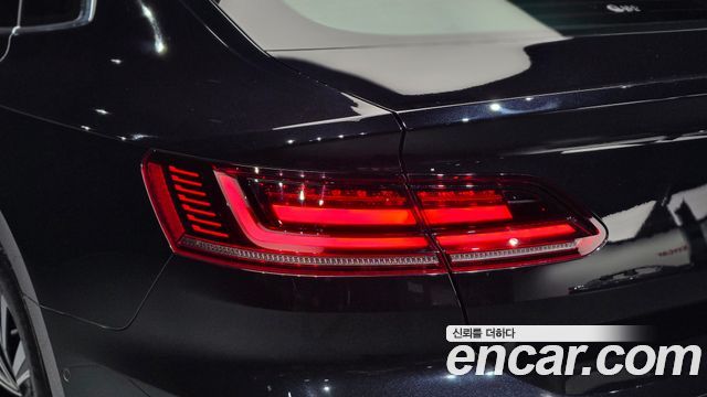 Volkswagen Arteon 2019 — photo 9