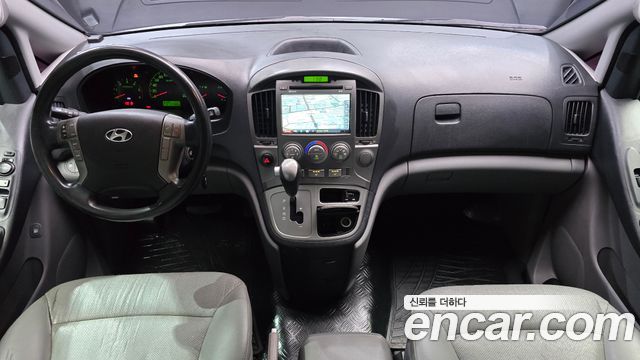 Hyundai Starex 2015 — photo 7