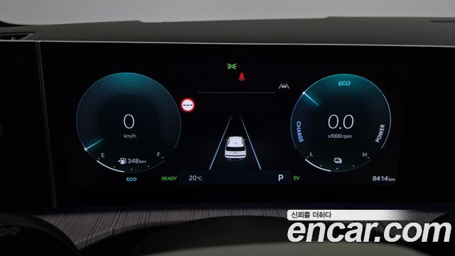 Hyundai Santafe 2025 — photo 11