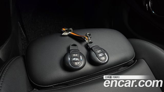 Mini Cooper 2015 — photo 14