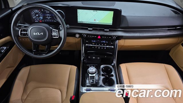 Kia Canival 2023 — photo 7