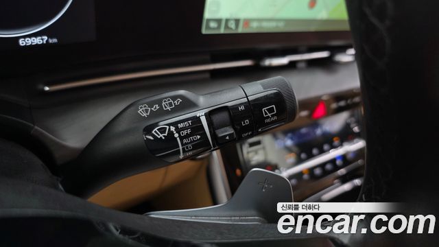 Kia Canival 2023 — photo 14