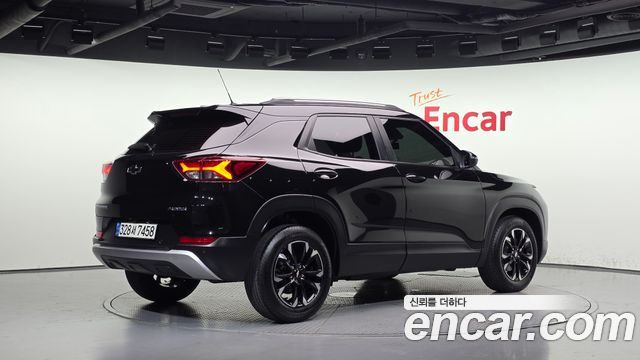 Chevrolet Korea Trailblazer 2022 — photo 2