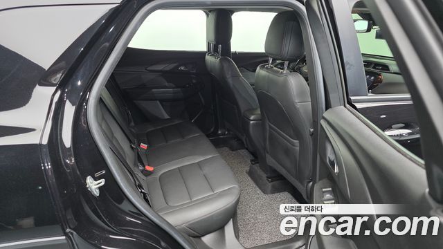 Chevrolet Korea Trailblazer 2022 — photo 18