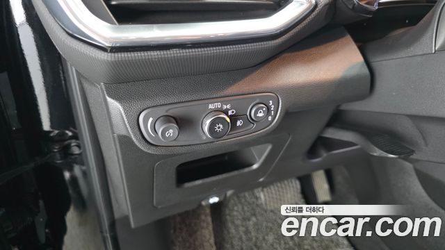 Chevrolet Korea Trailblazer 2022 — photo 22