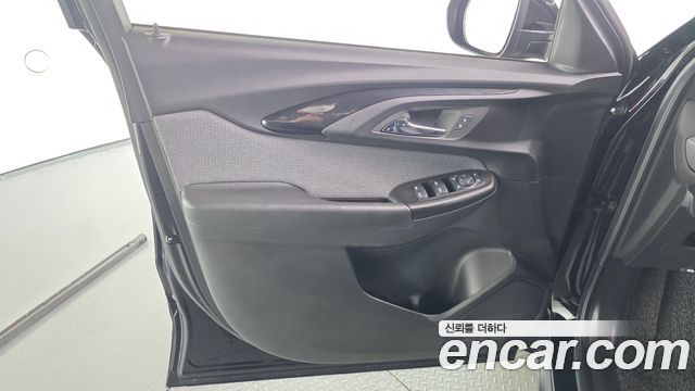 Chevrolet Korea Trailblazer 2022 — photo 14