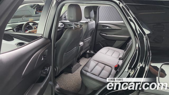 Chevrolet Korea Trailblazer 2022 — photo 16