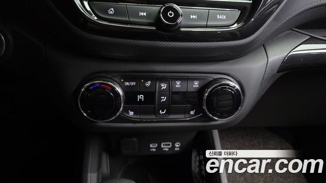 Chevrolet Korea Trailblazer 2022 — photo 29