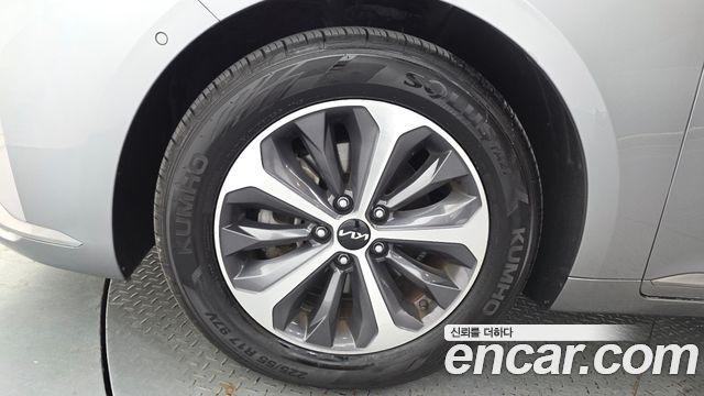 Kia K8 2022 — photo 5