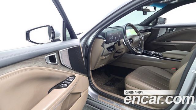 Kia K8 2022 — photo 13