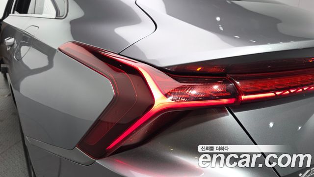 Kia K8 2022 — photo 9