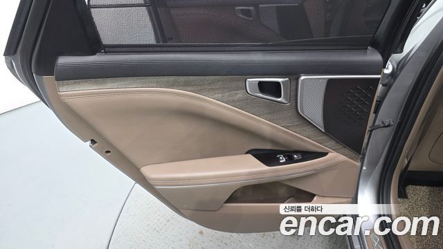 Kia K8 2022 — photo 15