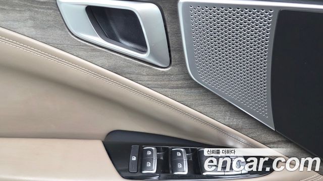 Kia K8 2022 — photo 29