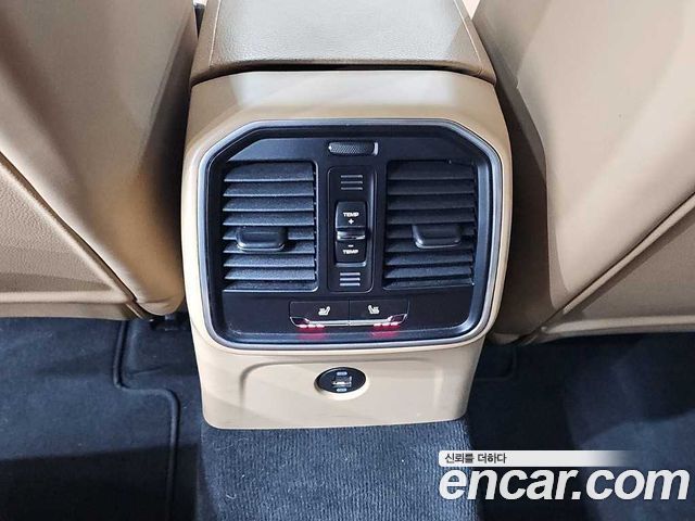 Porsche Macan 2017 — photo 13
