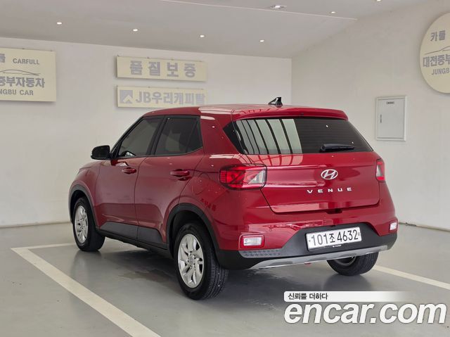 Hyundai Venue 2020 — photo 2
