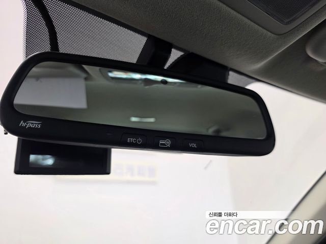Hyundai Venue 2020 — photo 12