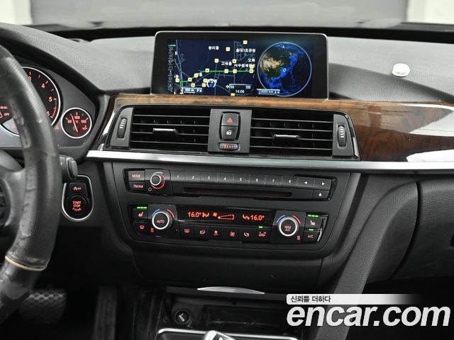 BMW Gran Turismo 2015 — photo 14