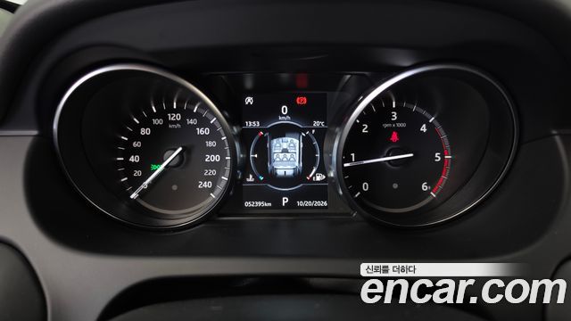 Land Rover Discovery Sport 2018 — photo 11