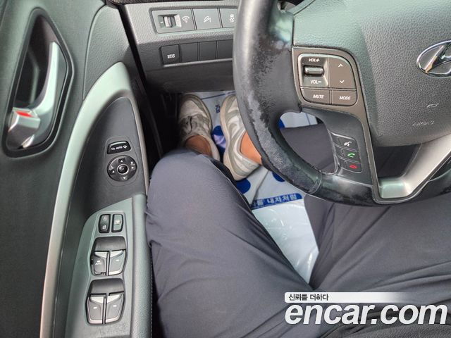 Hyundai Santafe 2013 — photo 14