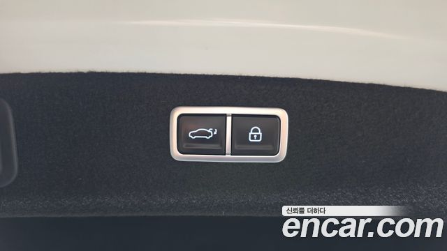 Genesis G80 2021 — photo 22