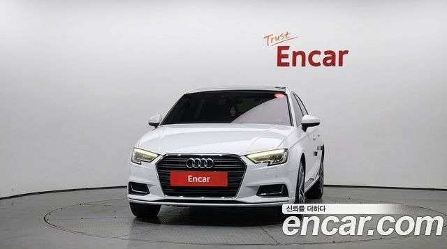 Audi A3 2020 — photo 3