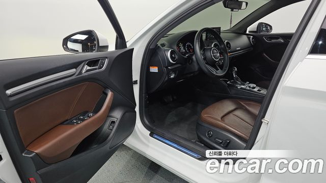 Audi A3 2020 — photo 13