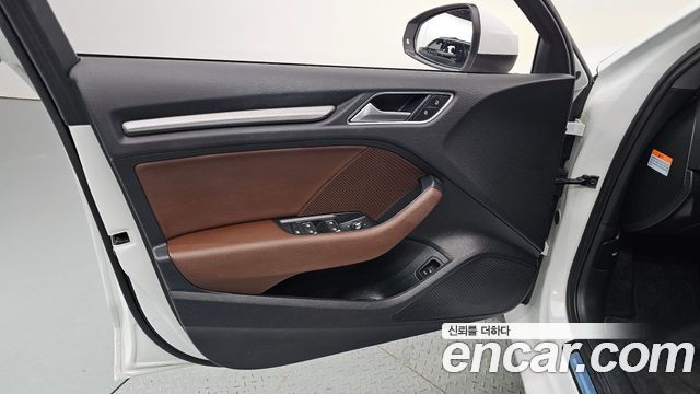 Audi A3 2020 — photo 14
