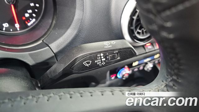 Audi A3 2020 — photo 27