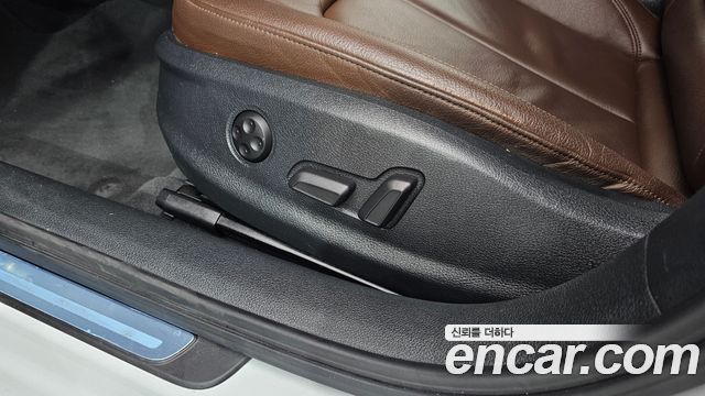 Audi A3 2020 — photo 32