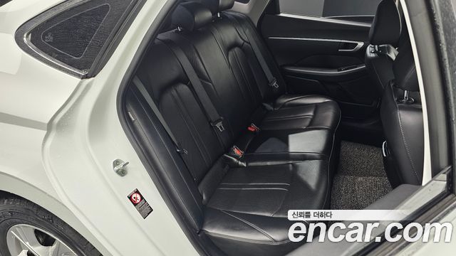 Hyundai Sonata 2020 — photo 17