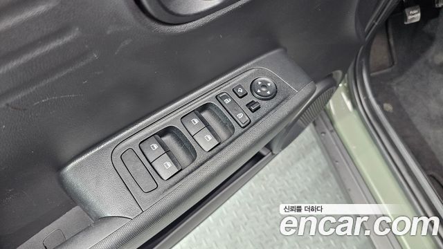 Hyundai Casper 2023 — photo 28