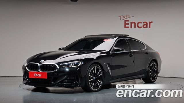 BMW 8-Series 2023 — photo 39