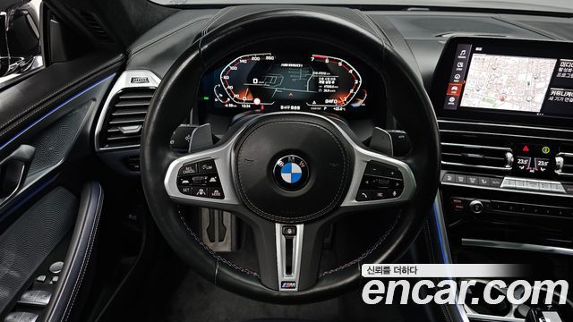 BMW 8-Series 2023 — photo 19
