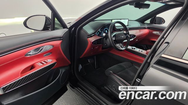 Genesis GV70 2022 — photo 13