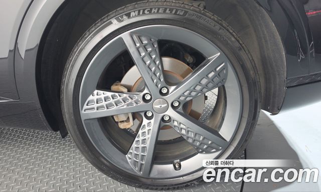 Genesis GV70 2022 — photo 7