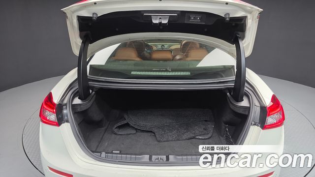 Maserati Ghibli 2016 — photo 20