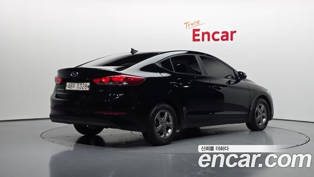 Hyundai AVANTE 2017 — photo 2