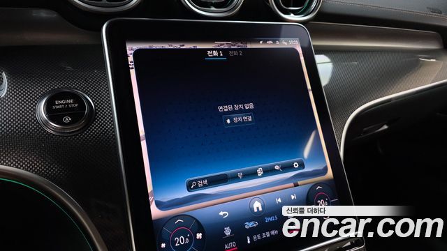 Mercedes-Benz C-Class 2023 — photo 22