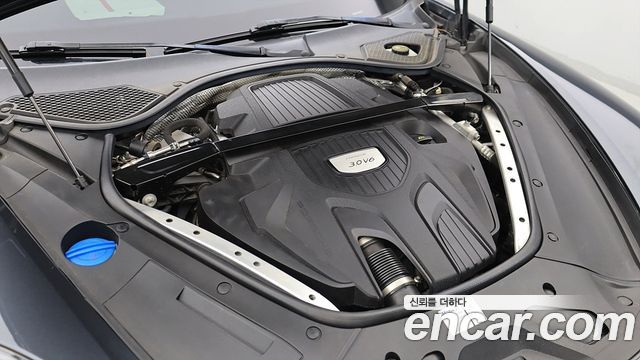 Porsche Panamera 2018 — photo 7