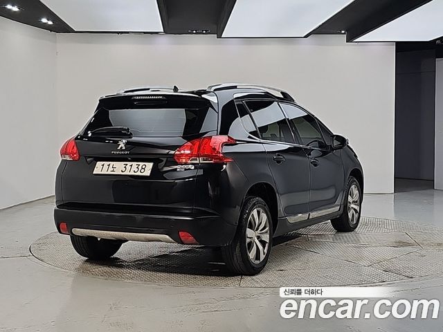 Peugeot 2008 2015 — photo 4